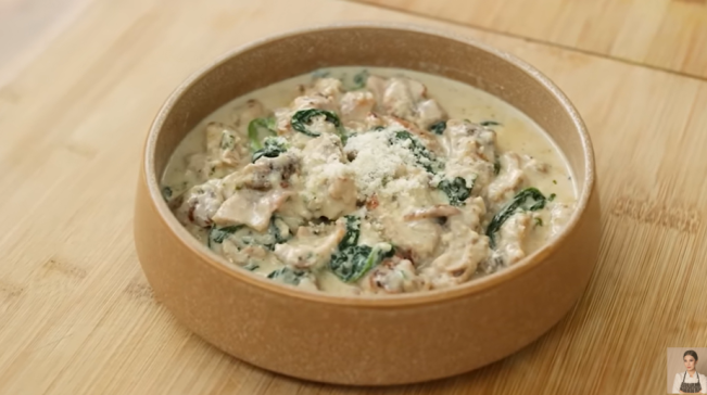 Bekal Paling Praktis Pekan Ini, Resep Creamy Garlic Chicken ala Chef Devina Hermawan